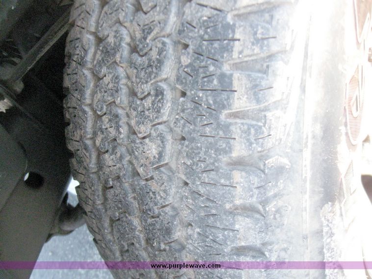 image for item 6991 2003 Dodge Ram 1500 ST