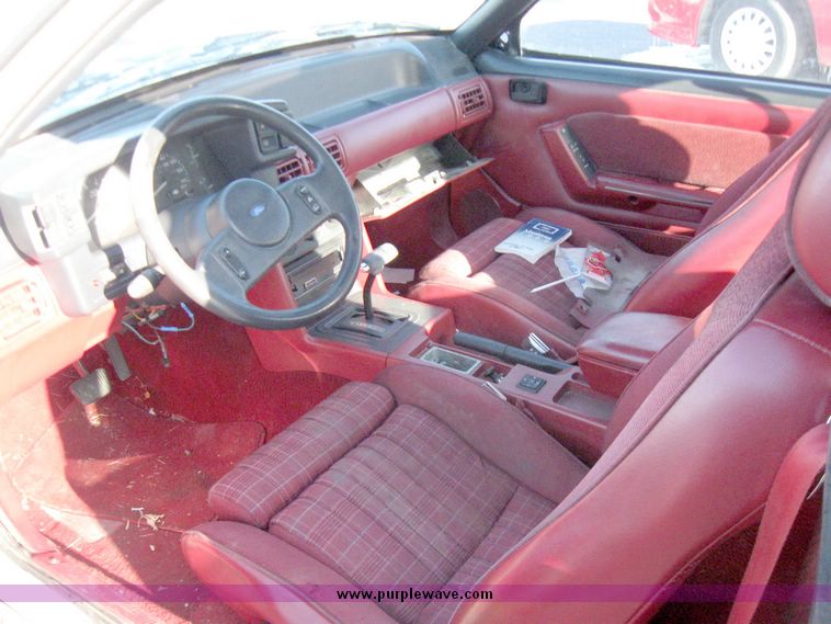 image for item 6994 1989 Ford Mustang GT