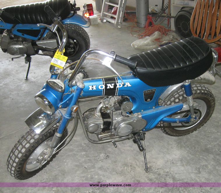 image for item 7842 Honda Trail 70 trail bike
