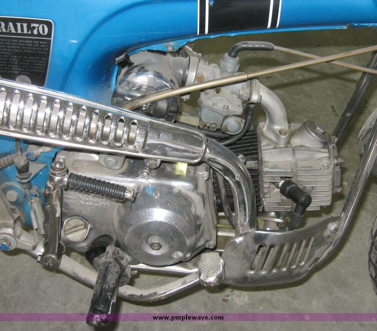 image for item 7842 Honda Trail 70 trail bike