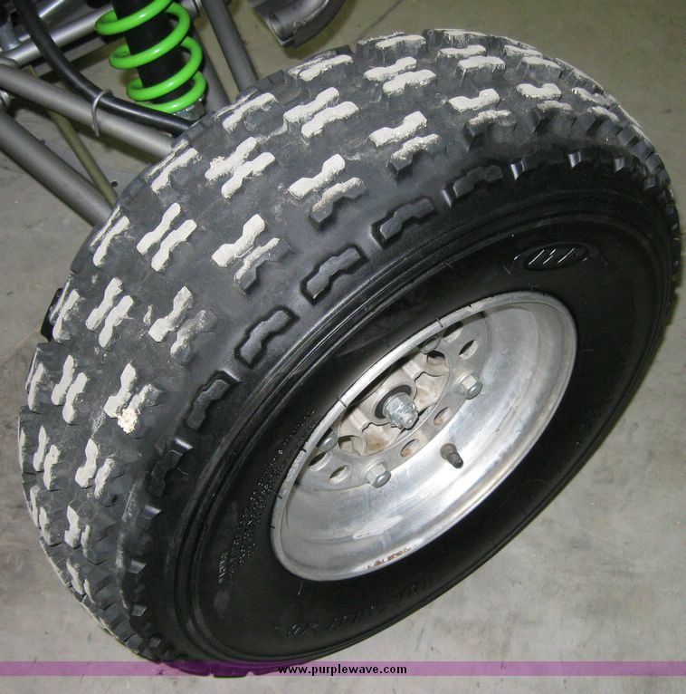 image for item 7852 2004 Kawasaki KFX 700 four wheeler