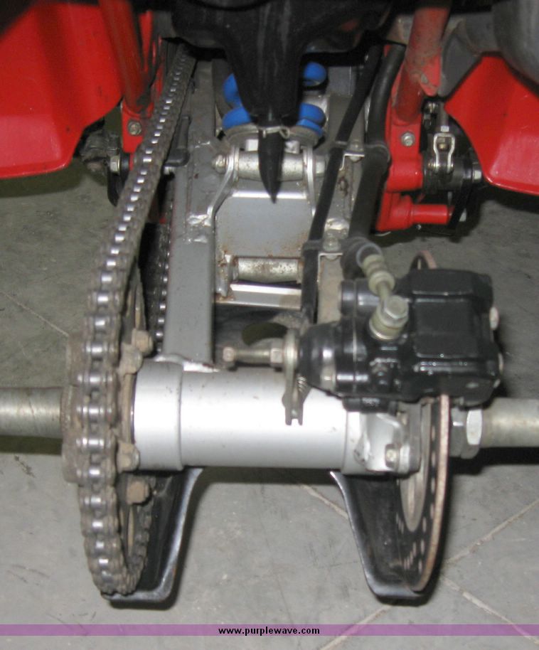 image for item 7854 1985 Honda ATC 200X three wheeler