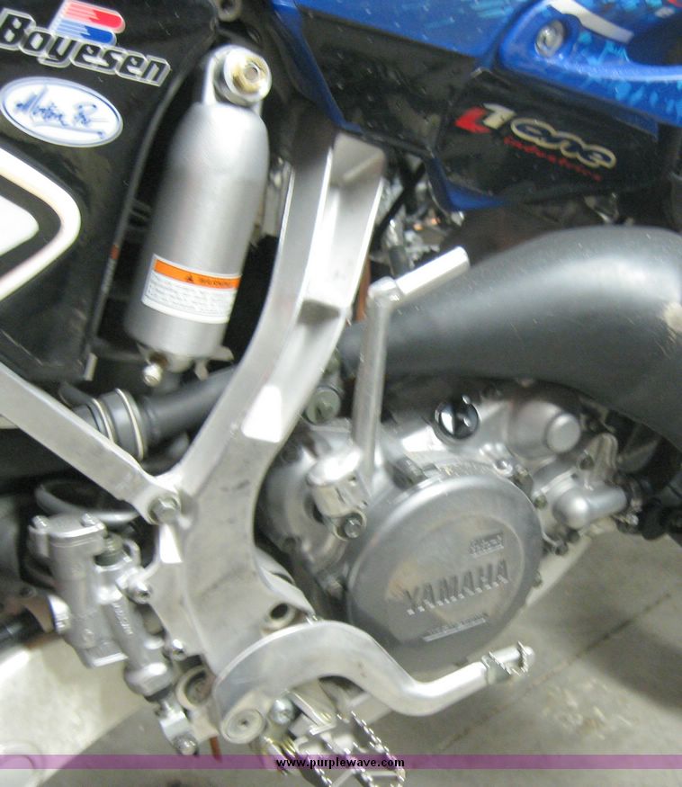 image for item 7855 2005 Yamaha YZ 125 motorcycle