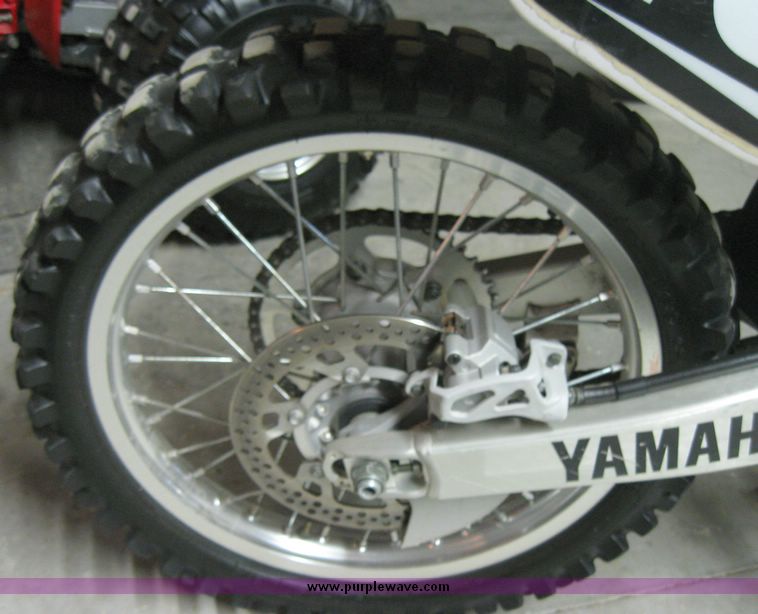image for item 7855 2005 Yamaha YZ 125 motorcycle