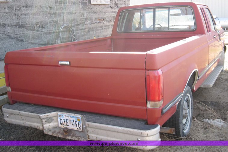 image for item 8437 1988 Ford F150