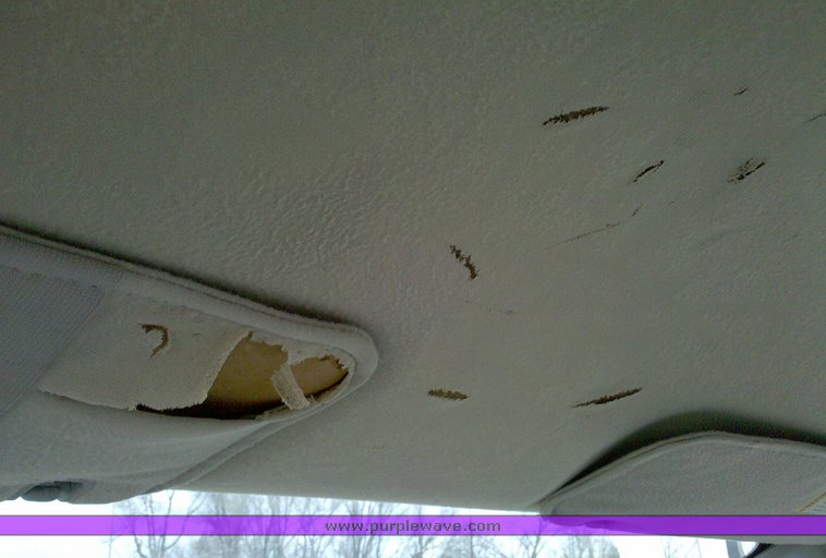 image for item 9999 1999 Saturn SL1