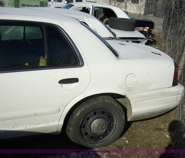 image for item 4604 2006 Ford Crown Victoria Police Interceptor