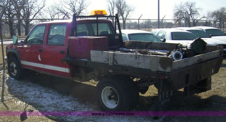 image for item 4611 1996 Chevrolet K3500 utility truck