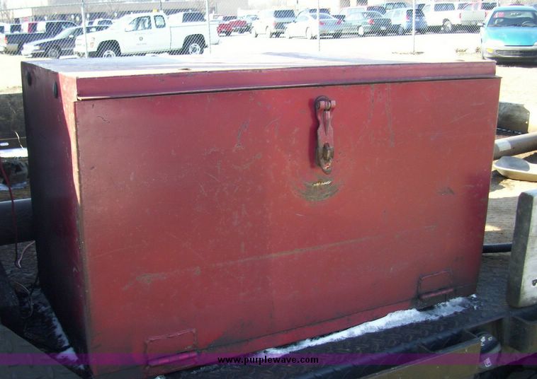 image for item 4611 1996 Chevrolet K3500 utility truck