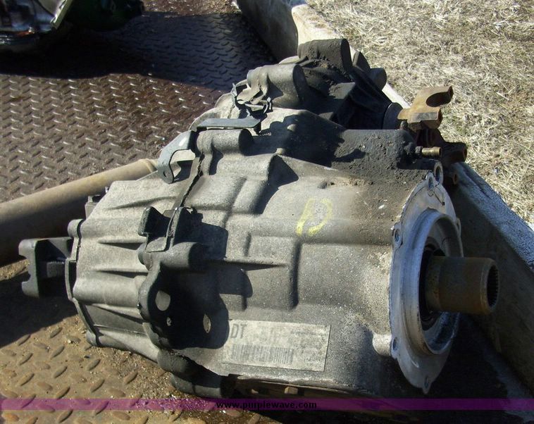 image for item 4611 1996 Chevrolet K3500 utility truck