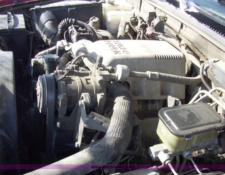 image for item 4611 1996 Chevrolet K3500 utility truck