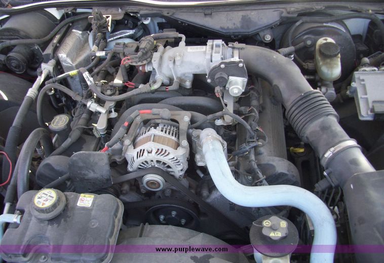 image for item 4612 2006 Ford Crown Victoria Police Interceptor