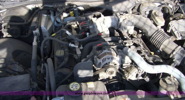 image for item 4613 2006 Ford Crown Victoria Police Interceptor