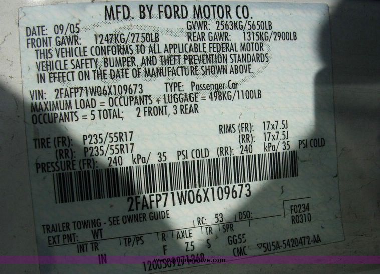 image for item 4614 2006 Ford Crown Victoria Police Interceptor