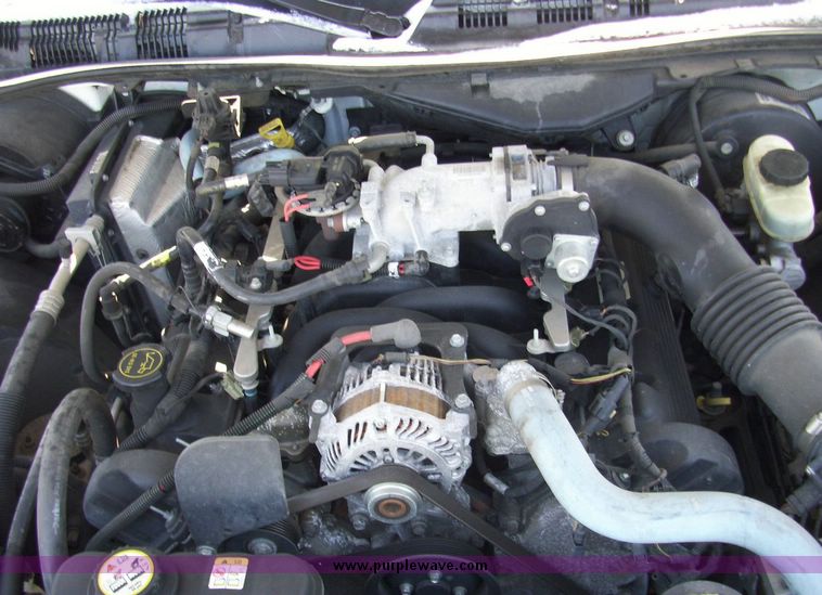 image for item 4615 2006 Ford Crown Victoria Police Interceptor