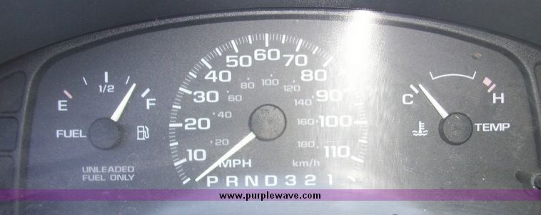 image for item 4616 1999 Chevrolet Cavalier