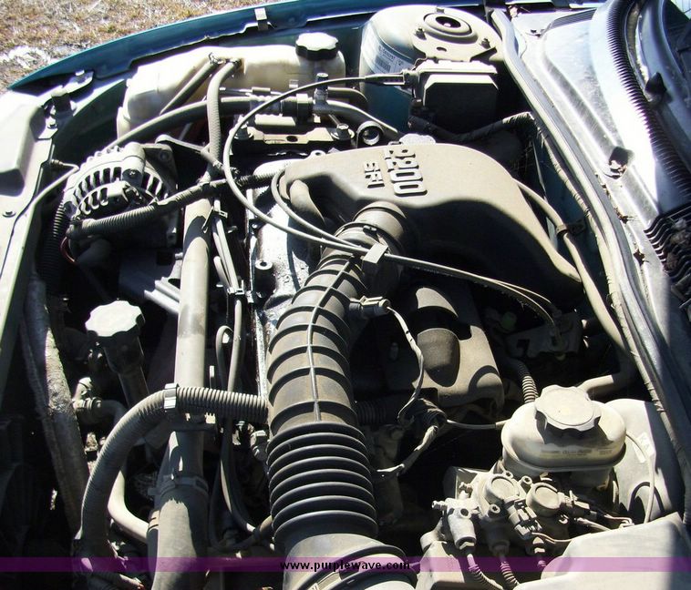 image for item 4616 1999 Chevrolet Cavalier
