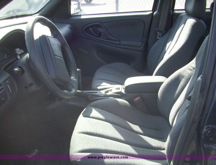 image for item 4618 2002 Chevrolet Cavalier