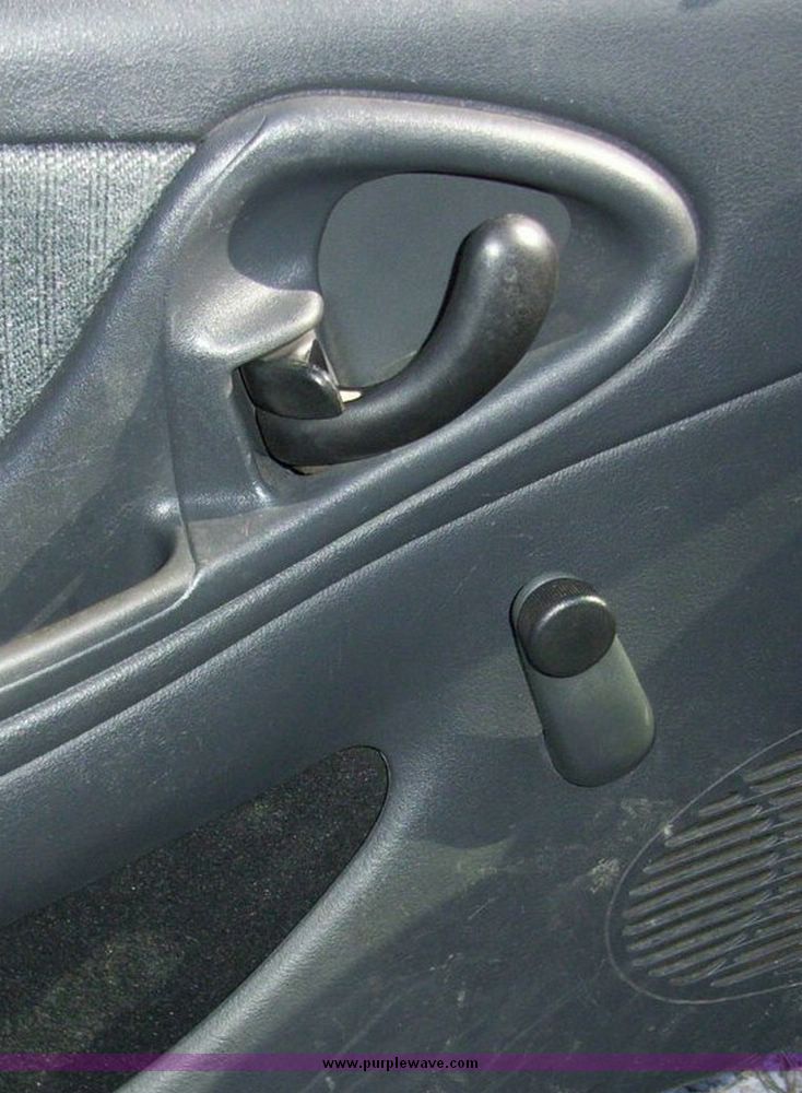image for item 4618 2002 Chevrolet Cavalier