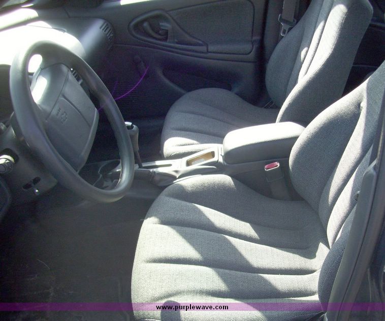 image for item 4619 2001 Chevrolet Cavalier