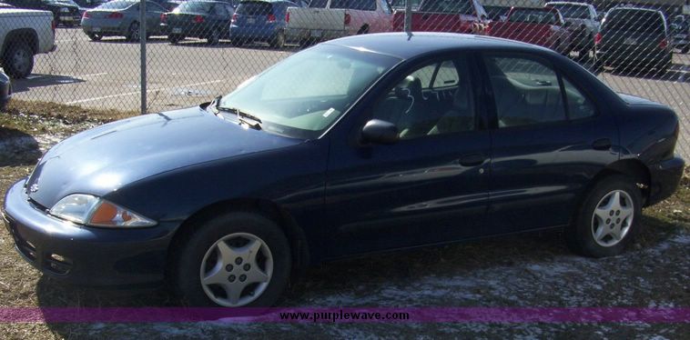 image for item 4621 2002 Chevrolet Cavalier