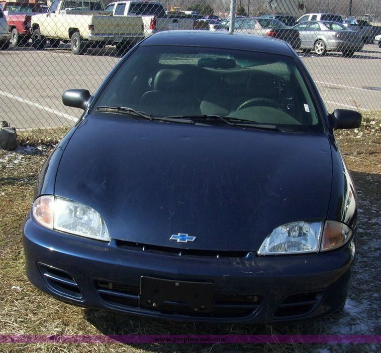 image for item 4621 2002 Chevrolet Cavalier