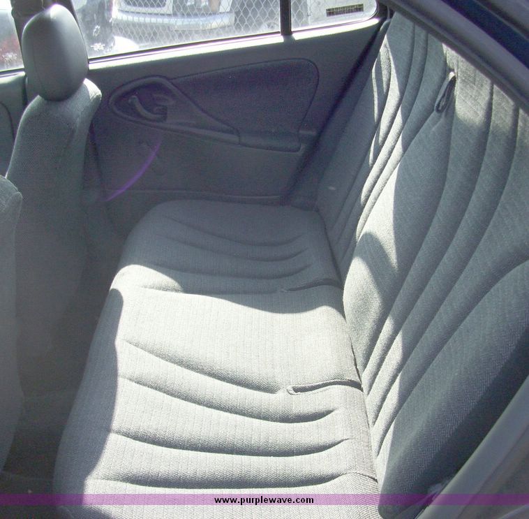 image for item 4621 2002 Chevrolet Cavalier