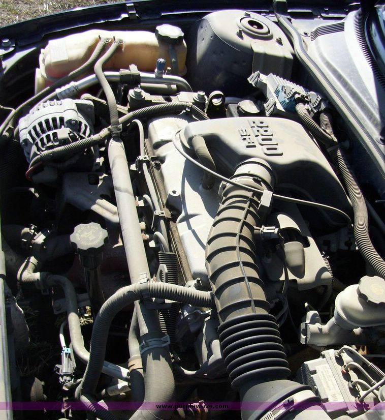 image for item 4621 2002 Chevrolet Cavalier