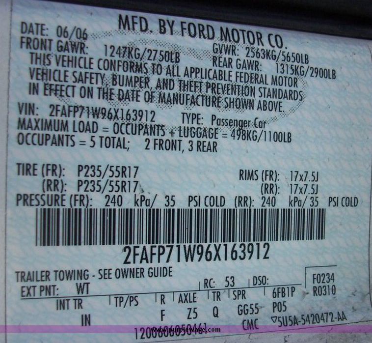image for item 4622 2006 Ford Crown Victoria Police Interceptor