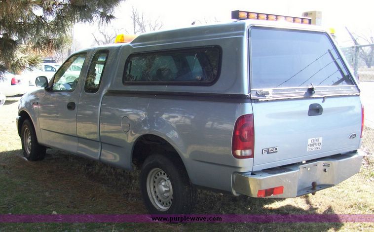 image for item 4624 1998 Ford F150 pickup