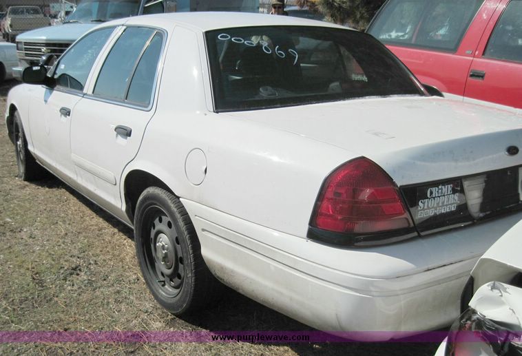 image for item 4625 2006 Ford Crown Victoria Police Interceptor