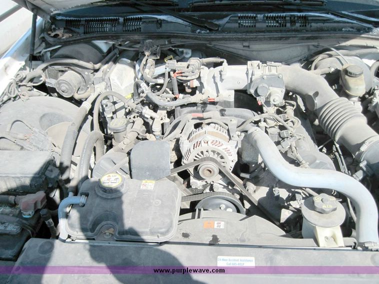image for item 4631 2006 Ford Crown Victoria Police Interceptor