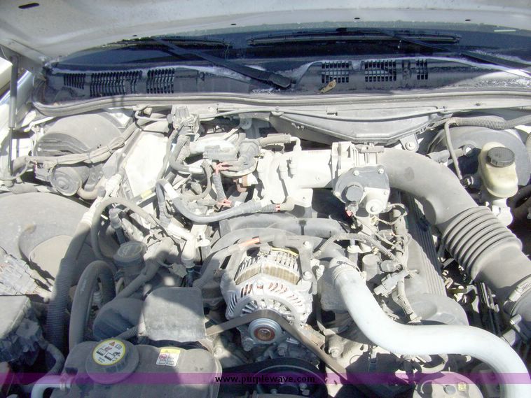 image for item 4636 2006 Ford Crown Victoria Police Interceptor