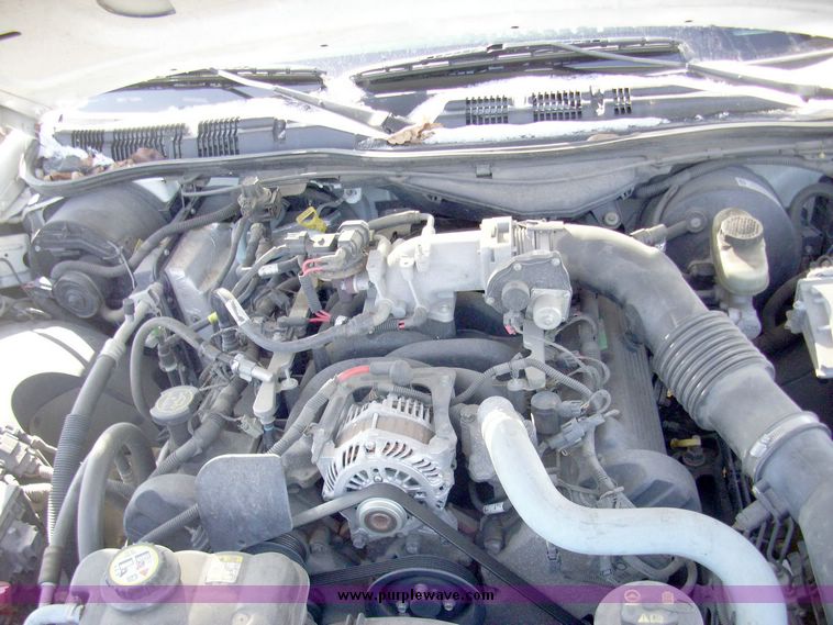 image for item 4640 2006 Ford Crown Victoria Police Interceptor