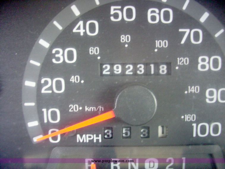 image for item 4649 2003 Ford E450 Super Duty El Dorado Paratransit van