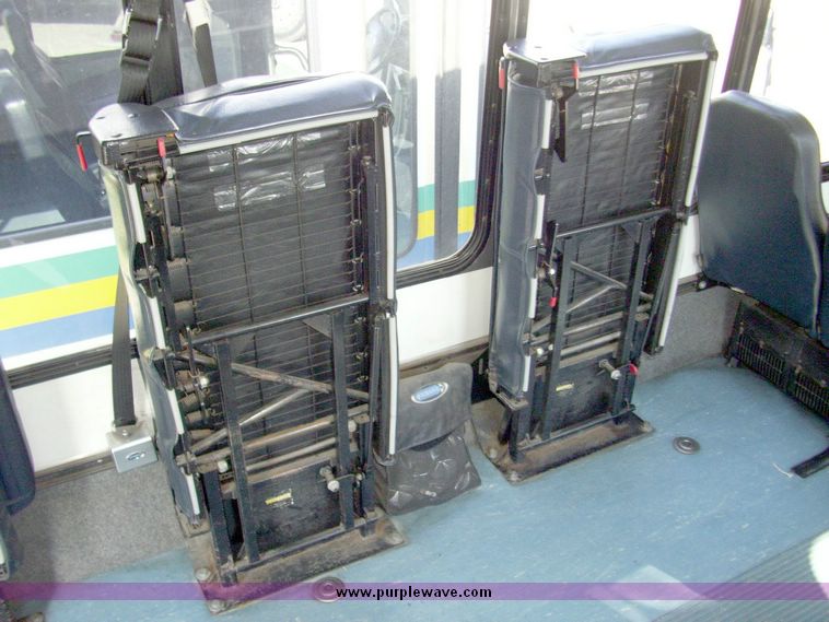 image for item 4649 2003 Ford E450 Super Duty El Dorado Paratransit van