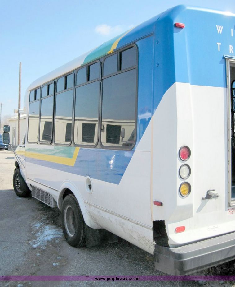 image for item 4650 2003 Ford E450 Super Duty El Dorado Paratransit van