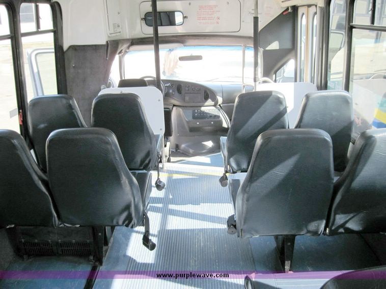 image for item 4650 2003 Ford E450 Super Duty El Dorado Paratransit van