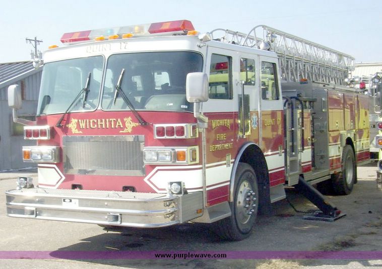 image for item 4651 1993 Sutphen HS2789 75' Quint aerial platform truck