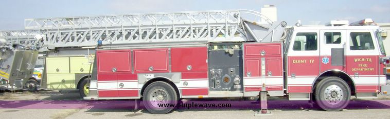 image for item 4651 1993 Sutphen HS2789 75' Quint aerial platform truck
