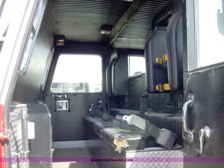 image for item 4651 1993 Sutphen HS2789 75' Quint aerial platform truck