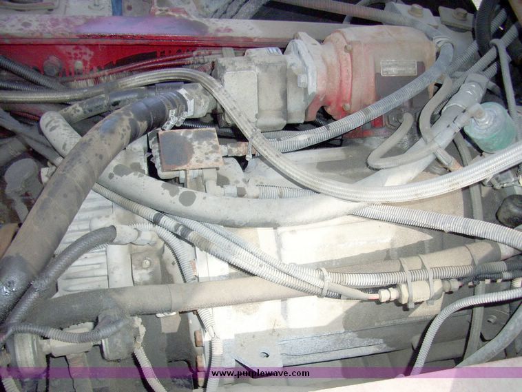 image for item 4651 1993 Sutphen HS2789 75' Quint aerial platform truck