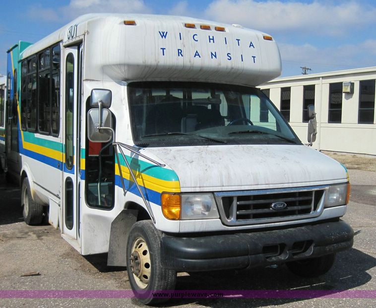 image for item 4653 2003 Ford E450 Super Duty El Dorado Paratransit van