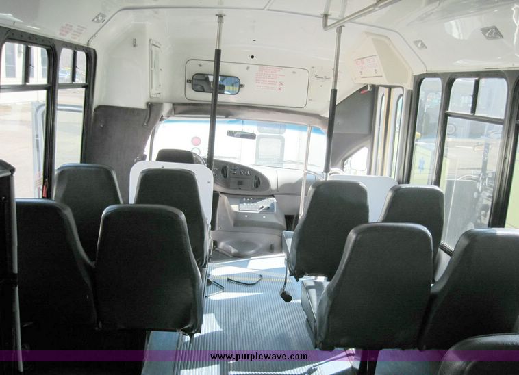 image for item 4654 2003 Ford E450 Super Duty El Dorado Paratransit van