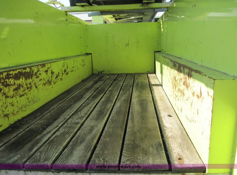 image for item 4657 1983 Sutphen aerial platform truck