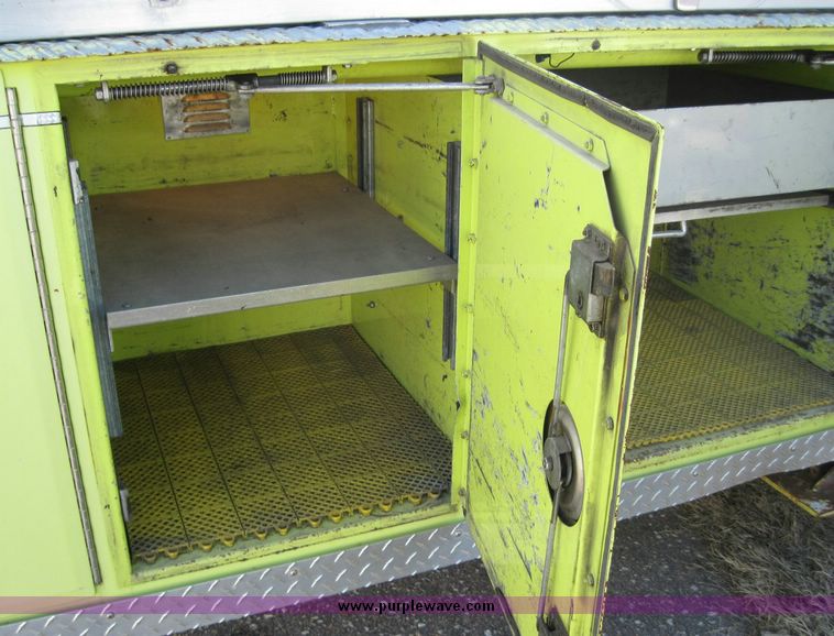 image for item 4657 1983 Sutphen aerial platform truck