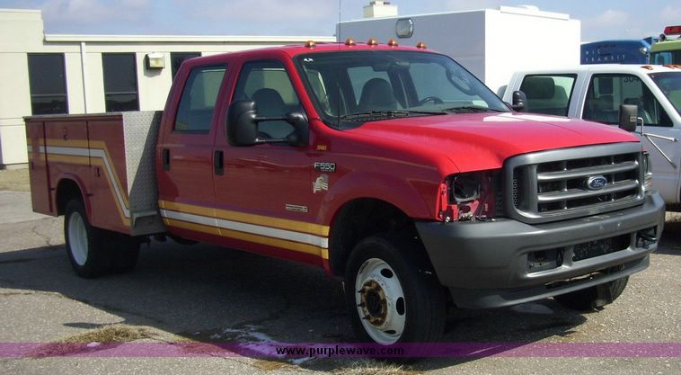 image for item 4659 2003 Ford F550 Super Duty truck