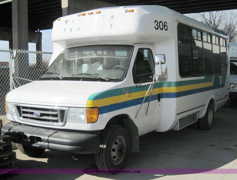 image for item 4674 2003 Ford E450 Super Duty El Dorado Paratransit van