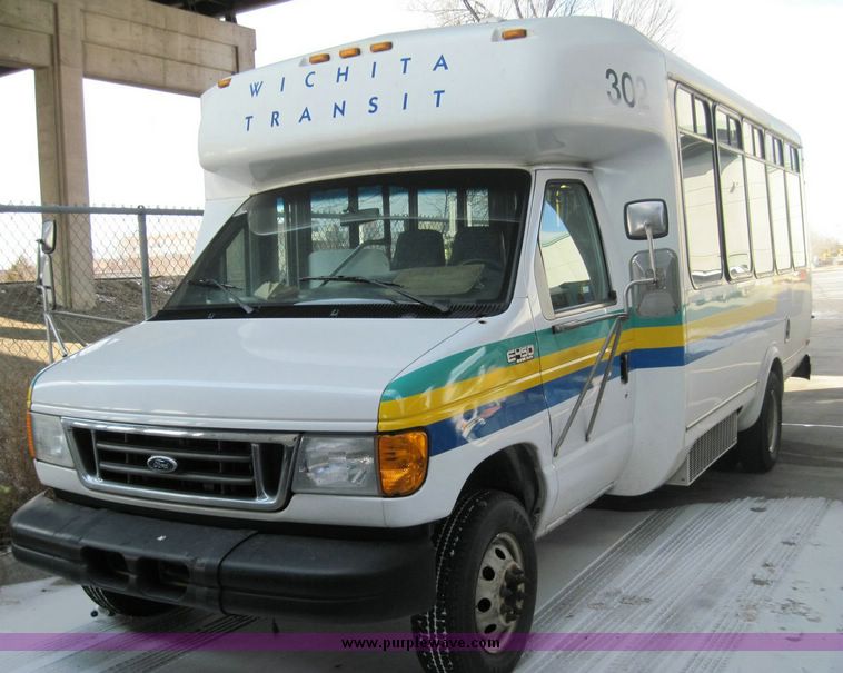 image for item 4676 2003 Ford E450 Super Duty El Dorado Paratransit van
