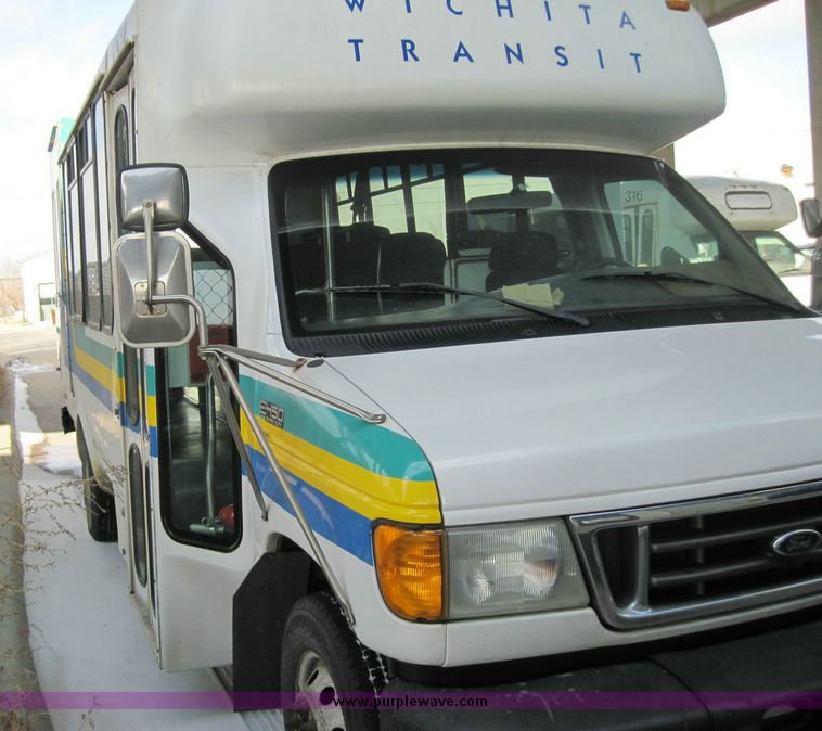 image for item 4676 2003 Ford E450 Super Duty El Dorado Paratransit van